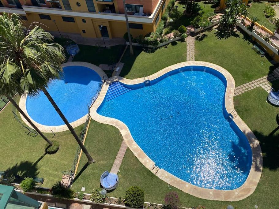 Torremolinos, Playa Del Bajondillo, Primera Linea 外观 照片